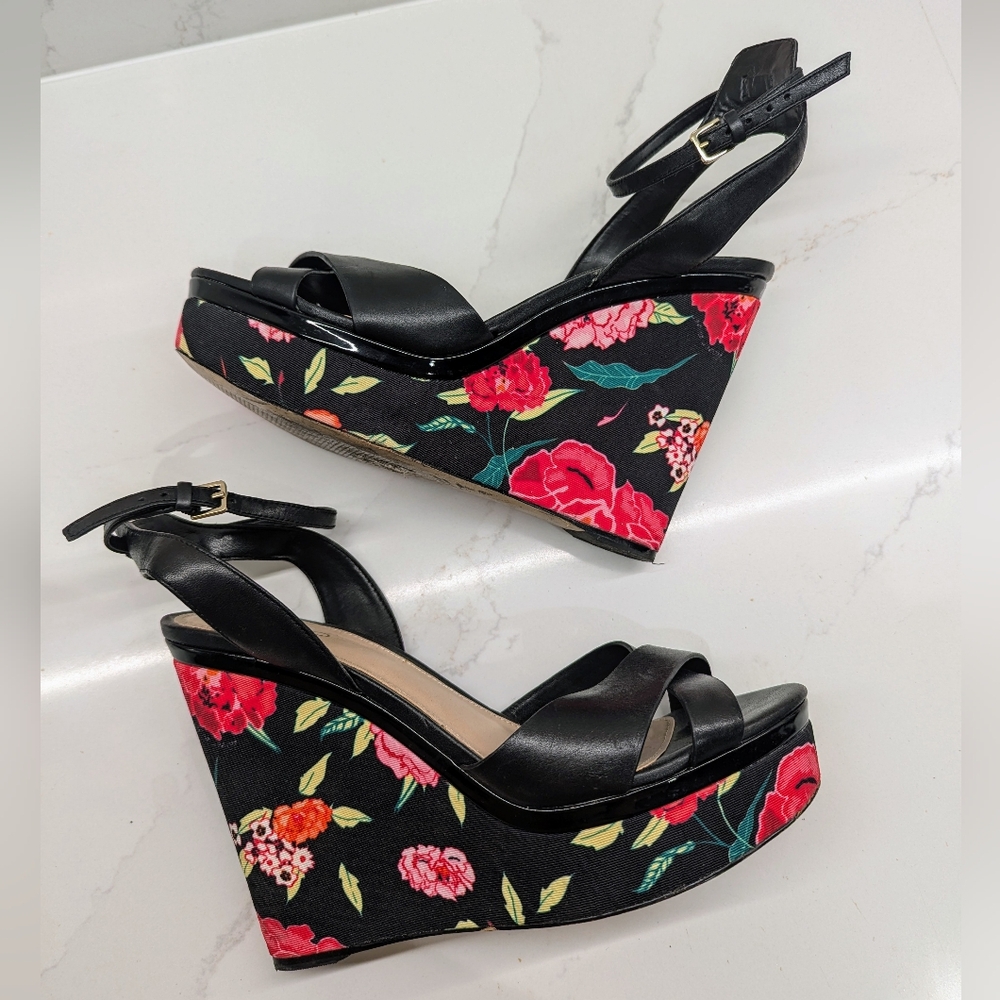 Aldo Floral Wedge Sandals Size 9 | Black Strappy Heels | Resort Chic & Feminine